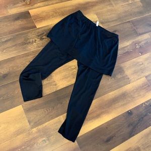 Legacy Black Skirted Leggings Size L